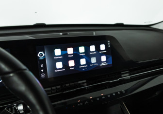 Подержанный автомобиль Omoda C5 2022 года (20 фото)