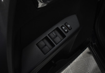 Подержанный автомобиль Toyota RAV4 2008 года (10 фото)