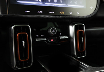 Подержанный автомобиль Haval Dargo 2024 года (22 фото)