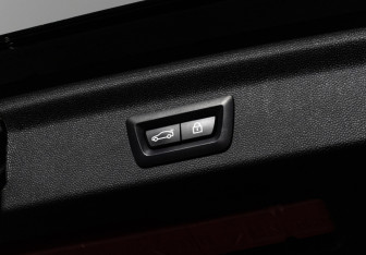 Подержанный автомобиль MINI Countryman 2019 года (22 фото)