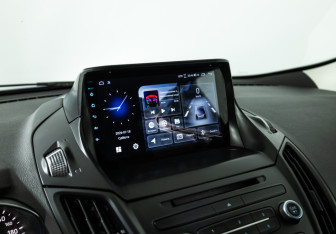 Подержанный автомобиль Ford Kuga 2016 года (16 фото)
