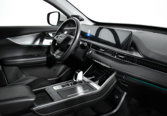Подержанный автомобиль Chery Tiggo 7 Pro Max 2023 года (14 фото)