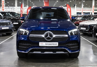 Подержанный автомобиль Mercedes-Benz GLE 2019 года (3 фото)
