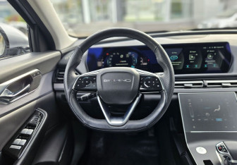 Подержанный автомобиль BAIC X7 2024 года (15 фото)