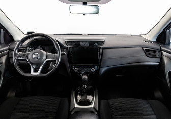 Подержанный автомобиль Nissan Qashqai 2019 года (10 фото)