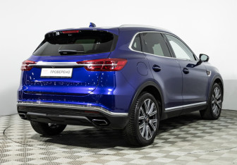 Подержанный автомобиль Hongqi HS5 2023 года (5 фото)