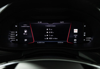 Подержанный автомобиль Skoda Rapid Liftback 2021 года (12 фото)