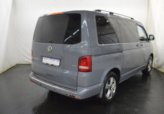Подержанный автомобиль Volkswagen Caravelle 2012 года (4 фото)