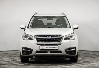 Подержанный автомобиль Subaru Forester Suv 2016 года (2 фото)