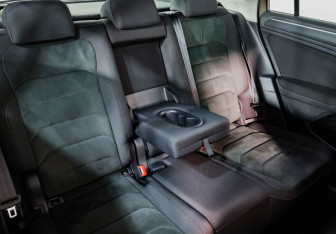 Подержанный автомобиль Volkswagen Tiguan 2020 года (27 фото)