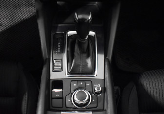 Подержанный автомобиль Mazda 6 Sedan 2017 года (10 фото)