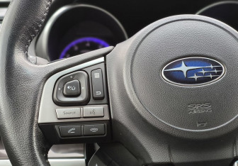 Подержанный автомобиль Subaru Outback Wagon 2015 года (19 фото)