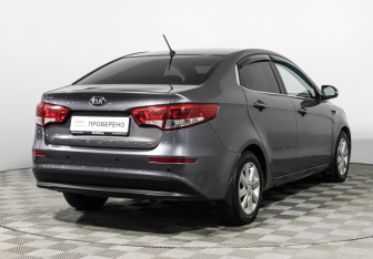 Подержанный автомобиль Kia Rio Sedan 2015 года (5 фото)