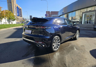 Подержанный автомобиль Changan UNI-K 2023 года (4 фото)