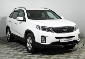 Подержанный автомобиль Kia Sorento 2019 года (3 фото)