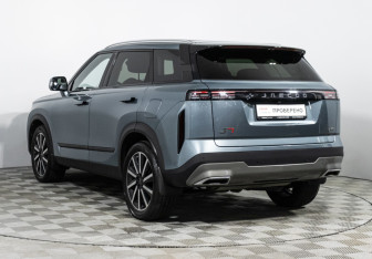 Подержанный автомобиль Jaecoo J7 2023 года (7 фото)