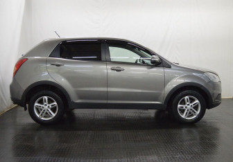 Подержанный автомобиль SsangYong Actyon 2013 года (4 фото)