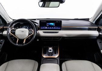 Подержанный автомобиль Haval Jolion 2023 года (12 фото)