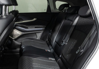 Подержанный автомобиль Exeed TXL 2022 года (10 фото)