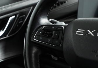 Подержанный автомобиль Exeed LX 2022 года (24 фото)