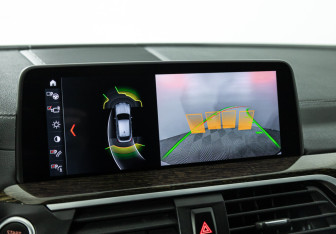 Подержанный автомобиль BMW X4 2019 года (18 фото)