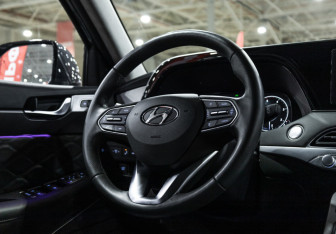 Подержанный автомобиль Hyundai Palisade 2021 года (16 фото)