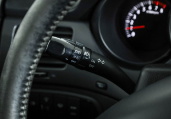 Подержанный автомобиль Kia Magentis 2009 года (13 фото)