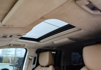 Подержанный автомобиль Cadillac Escalade Suv 2015 года (15 фото)