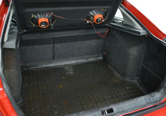 Подержанный автомобиль Skoda Octavia Liftback 2006 года (15 фото)