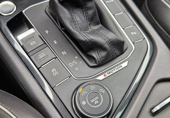 Подержанный автомобиль Volkswagen Tiguan 2017 года (21 фото)