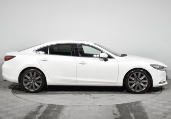Подержанный автомобиль Mazda 6 Sedan 2018 года (4 фото)