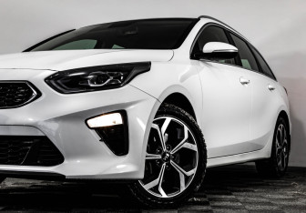 Подержанный автомобиль Kia Ceed Wagon 2019 года (3 фото)
