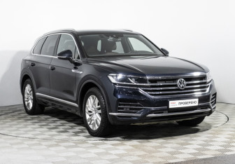 Подержанный автомобиль Volkswagen Touareg 2019 года (3 фото)