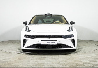 Подержанный автомобиль Zeekr 001 2024 года (2 фото)