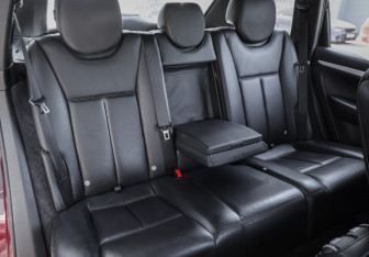 Подержанный автомобиль Porsche Cayenne 2007 года (23 фото)