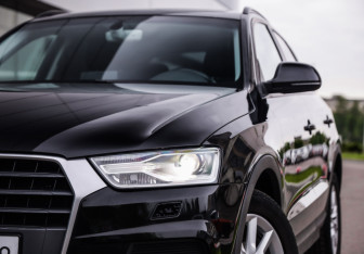Подержанный автомобиль Audi Q3 2015 года (2 фото)