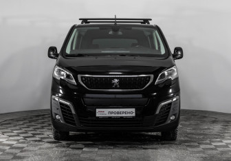 Подержанный автомобиль Peugeot Traveller 2019 года (2 фото)