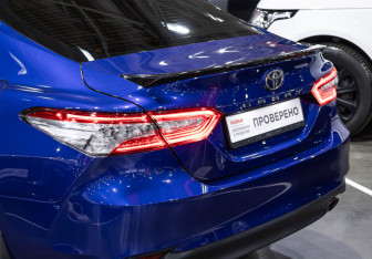 Подержанный автомобиль Toyota Camry Sedan 2021 года (16 фото)