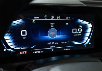 Подержанный автомобиль Exeed VX 2023 года (12 фото)