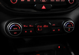 Подержанный автомобиль Kia Soul 2019 года (17 фото)