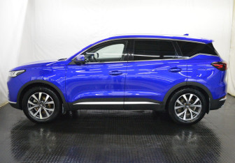 Подержанный автомобиль Chery Tiggo 7 Pro 2022 года (8 фото)