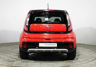 Подержанный автомобиль Kia Soul 2018 года (6 фото)