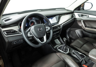 Подержанный автомобиль Changan CS35PLUS 2021 года (11 фото)