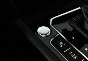 Подержанный автомобиль Volkswagen Passat Sedan 2020 года (22 фото)