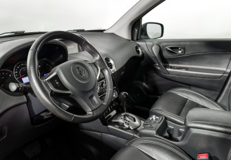 Подержанный автомобиль Renault Koleos 2014 года (9 фото)