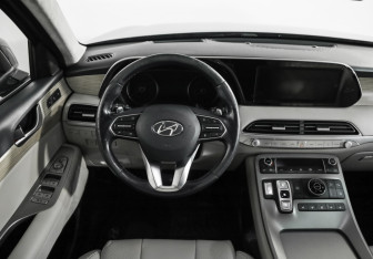 Подержанный автомобиль Hyundai Palisade 2020 года (11 фото)
