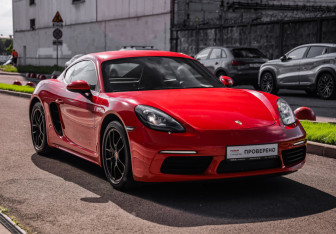 Подержанный автомобиль Porsche Cayman 2018 года (5 фото)