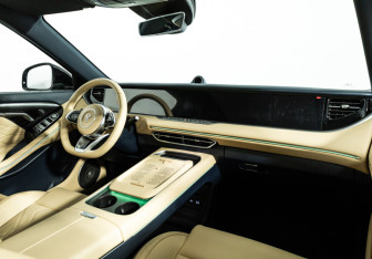 Подержанный автомобиль Voyah Free 2023 года (9 фото)