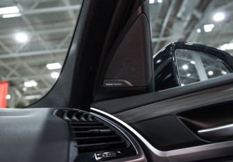 Подержанный автомобиль BMW X3 2019 года (20 фото)