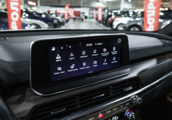 Подержанный автомобиль Kia Telluride 2022 года (22 фото)